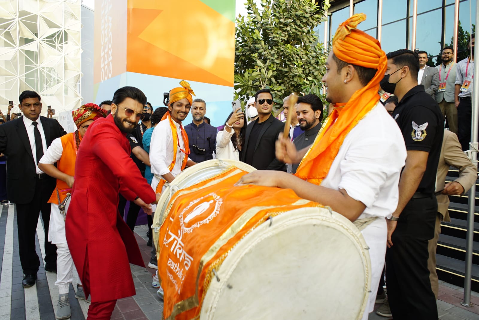 37671254-dbd6-46c0-b10c-9f2a39be8675